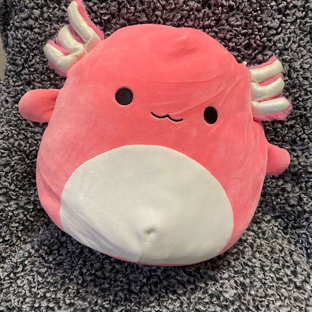 Archie Axolotl hot Pink